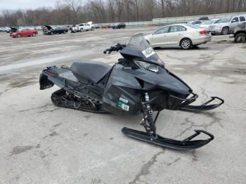  Salvage Arctic Cat Zr8000