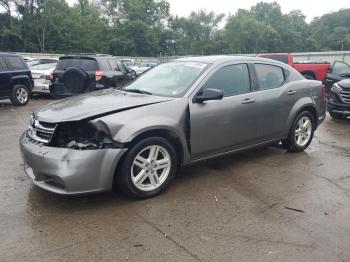  Salvage Dodge Avenger