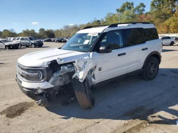  Salvage Ford Bronco