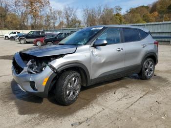  Salvage Kia Seltos