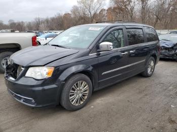  Salvage Chrysler Minivan