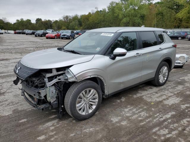  Salvage Mitsubishi Outlander