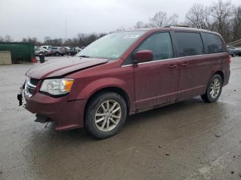  Salvage Dodge Caravan