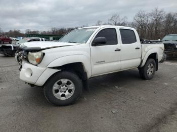  Salvage Toyota Tacoma