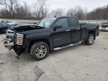  Salvage Chevrolet Silverado