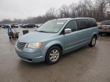  Salvage Chrysler Minivan