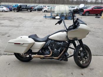  Salvage Harley-Davidson Fltrxst