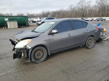  Salvage Nissan Versa