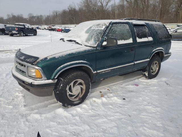  Salvage Chevrolet Blazer