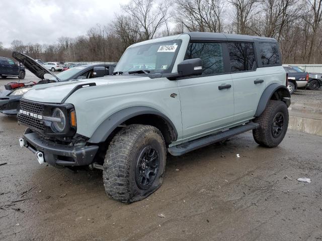  Salvage Ford Bronco