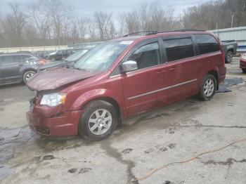  Salvage Chrysler Minivan