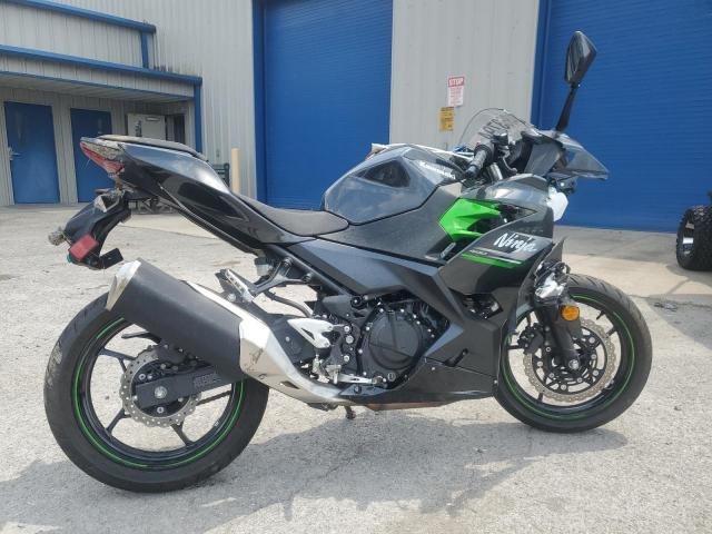  Salvage Kawasaki Ex400