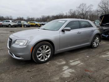  Salvage Chrysler 300