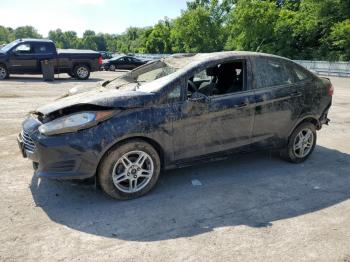  Salvage Ford Fiesta