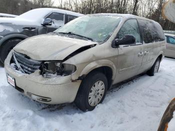  Salvage Chrysler Minivan