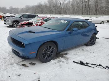  Salvage Dodge Challenger