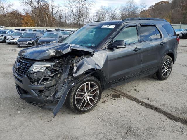  Salvage Ford Explorer