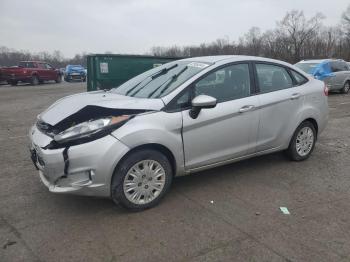  Salvage Ford Fiesta