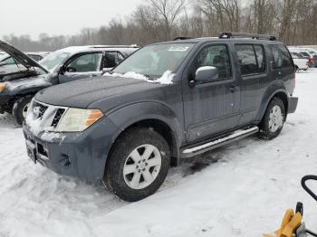  Salvage Nissan Pathfinder