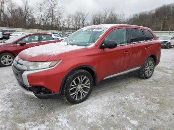  Salvage Mitsubishi Outlander