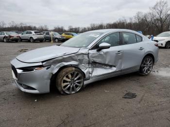  Salvage Mazda 3