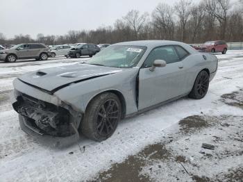  Salvage Dodge Challenger