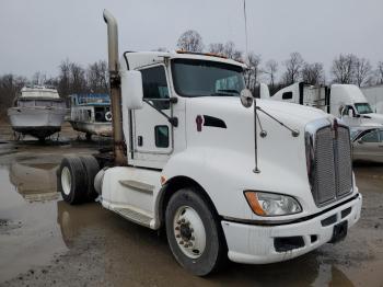  Salvage Kenworth T660