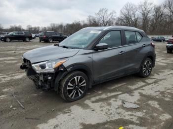  Salvage Nissan Kicks