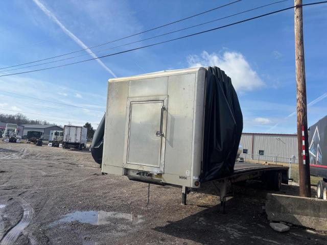  Salvage Reitnouer Trailer