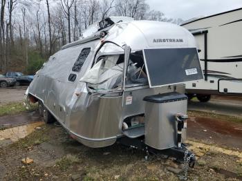  Salvage Airstream Travel Tra