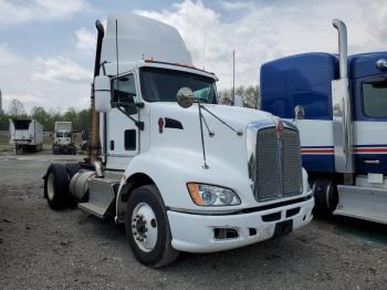  Salvage Kenworth T660