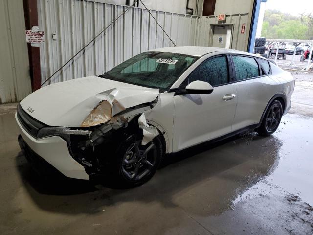  Salvage Kia K4 Lx