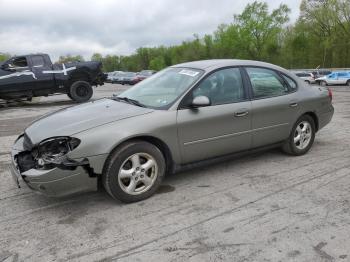  Salvage Ford Taurus