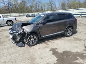  Salvage Mitsubishi Outlander
