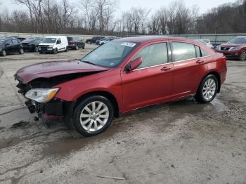  Salvage Chrysler 200