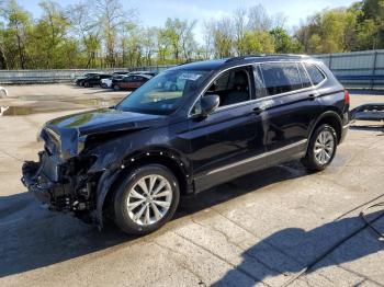  Salvage Volkswagen Tiguan