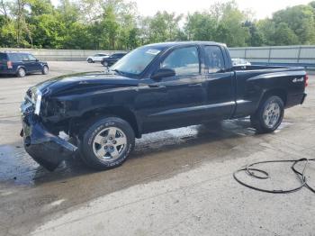  Salvage Dodge Dakota