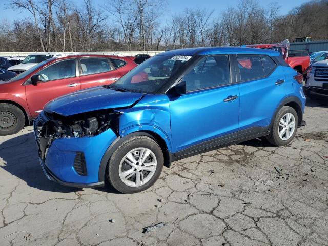  Salvage Nissan Kicks