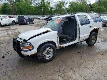  Salvage Chevrolet Blazer