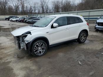  Salvage Mitsubishi Outlander