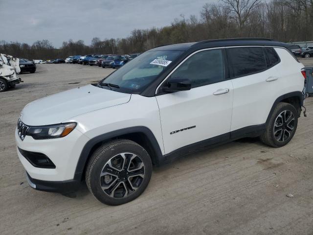  Salvage Jeep Compass