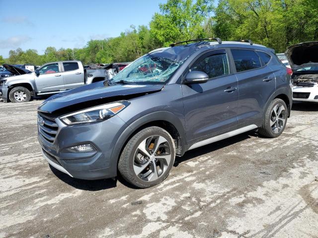  Salvage Hyundai TUCSON