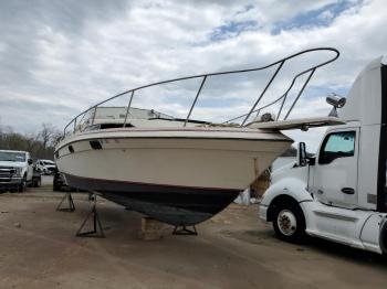  Salvage Bayliner Boat
