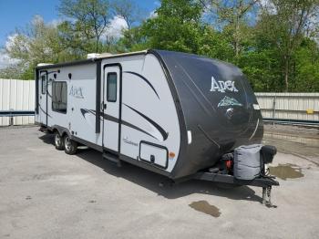  Salvage Coachmen Ultra Lite