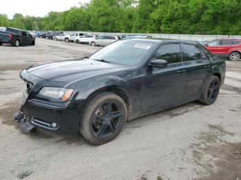  Salvage Chrysler 300