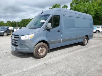  Salvage Mercedes-Benz Sprinter