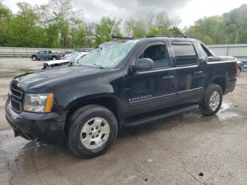  Salvage Chevrolet Avalanche