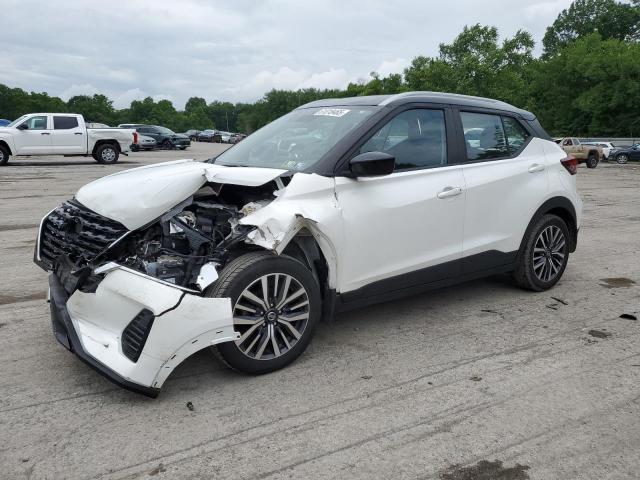  Salvage Nissan Kicks