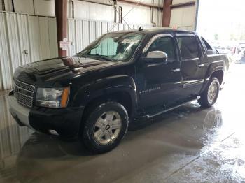  Salvage Chevrolet Avalanche