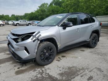  Salvage Toyota RAV4